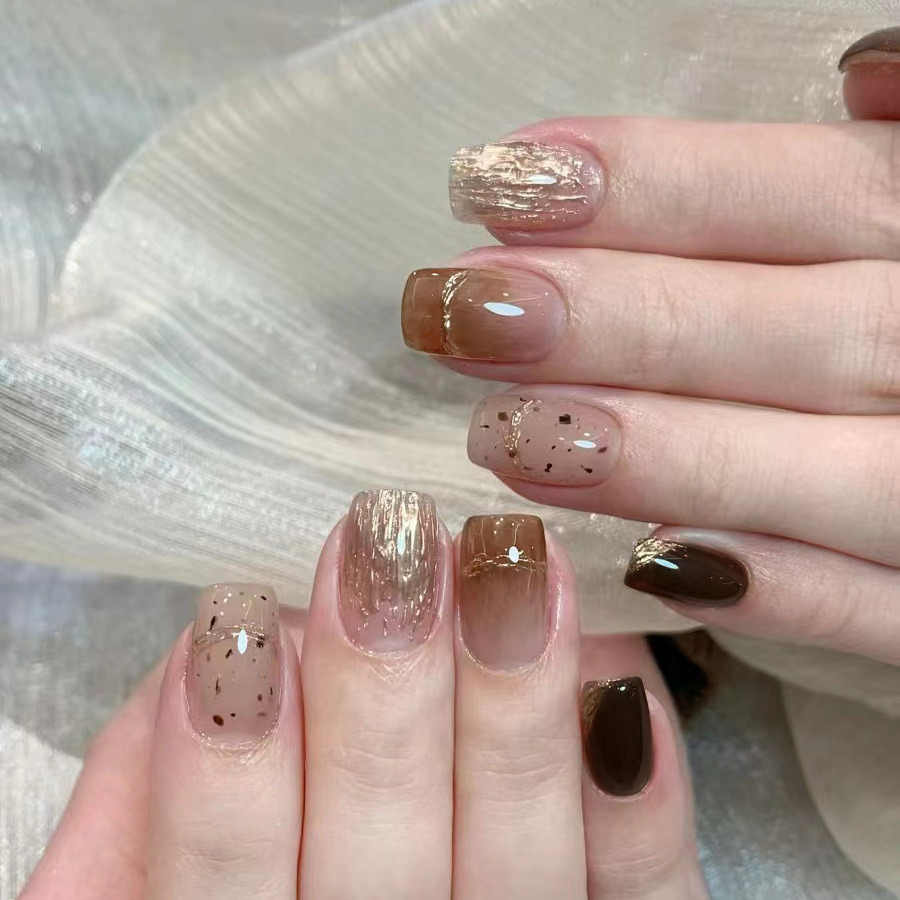 Nail Art Press On - 10 قطع من الأظافر الاصطناعية المصنوعة