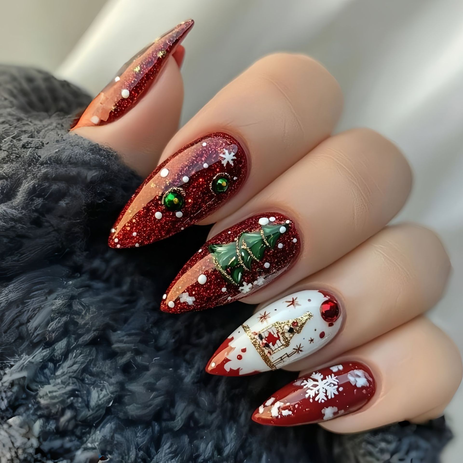 أظافر صناعية متوسطة الحجم لحفل - مراجعة Nail Art Press On وسعره